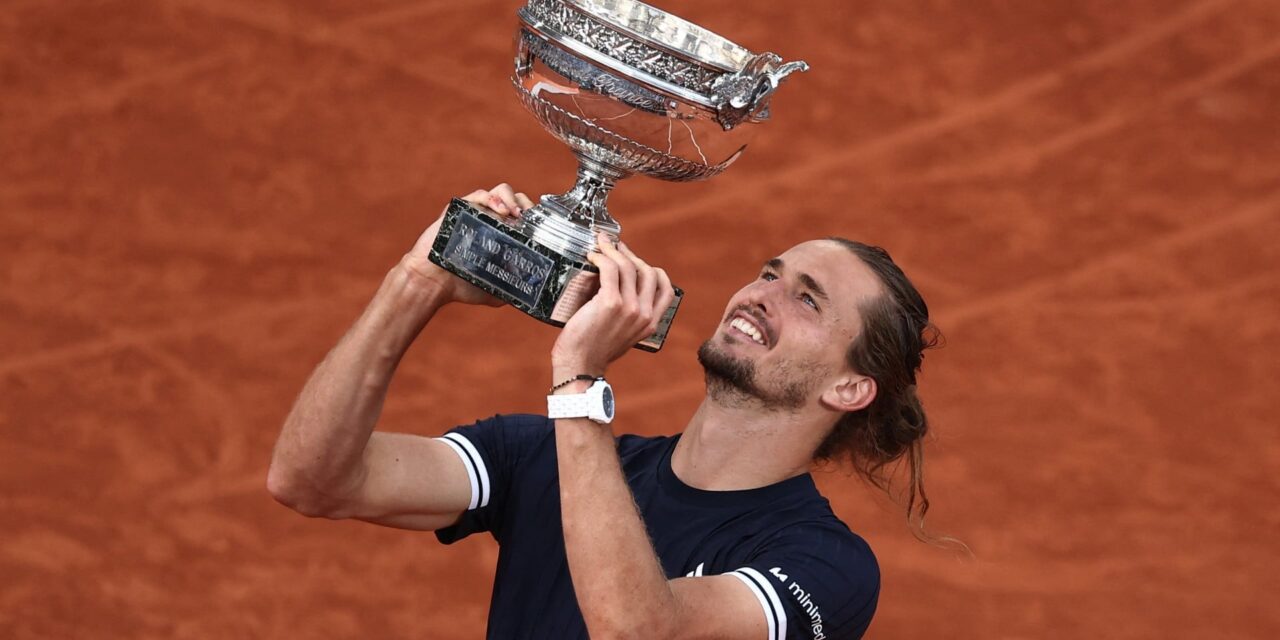 Roland Garros: Νικητής ο Ζβέρεφ μετά από επικό τελικό