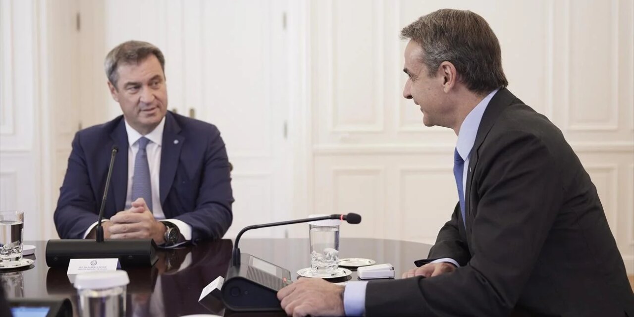 Τι γυρεύει ο Βαυαρός πρωθυπουργός Ζέντερ σε Ελλάδα, Ουγγαρία, Μολδαβία