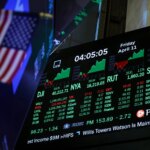 Άνοδος για Dow Jones και S&P, υποχώρηση για Nasdaq
