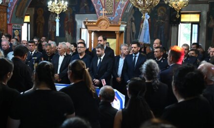 Ν. Ανδρουλάκης: Στεκόμαστε στο πλευρό των πυροσβεστών με  απόλυτο σεβασμό
