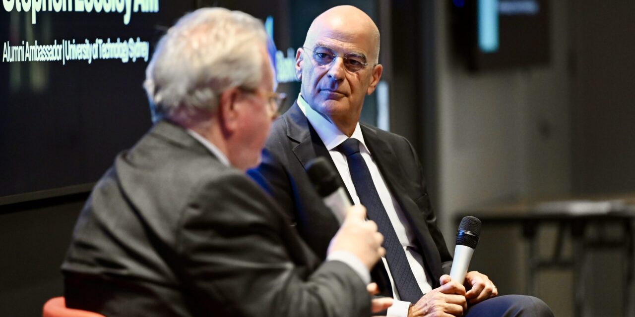 «Έξωση» στις υπηρεσίες του ΠΝ στην Κλαυθμώνος μέχρι 31 Αυγούστου