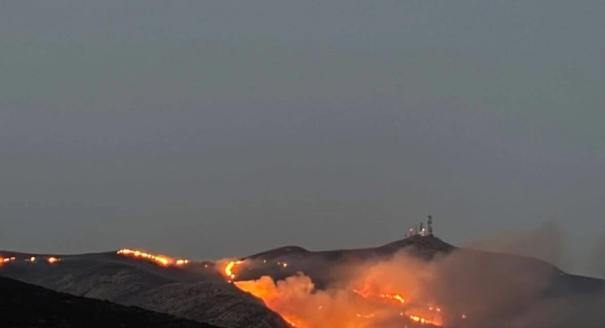 Καλύτερη εικόνα σε Άνδρο και Κάλυμνο, συνεχείς αναζωπυρώσεις στην Πάρο