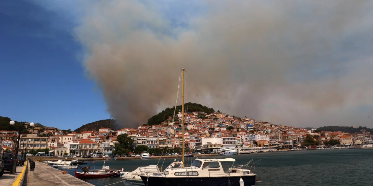 Π. Χριστόφας (Δήμαρχος Μυτιλήνης) για φωτιά στο Πλωμάρι: Δεν είναι ακόμη υπό έλεγχο