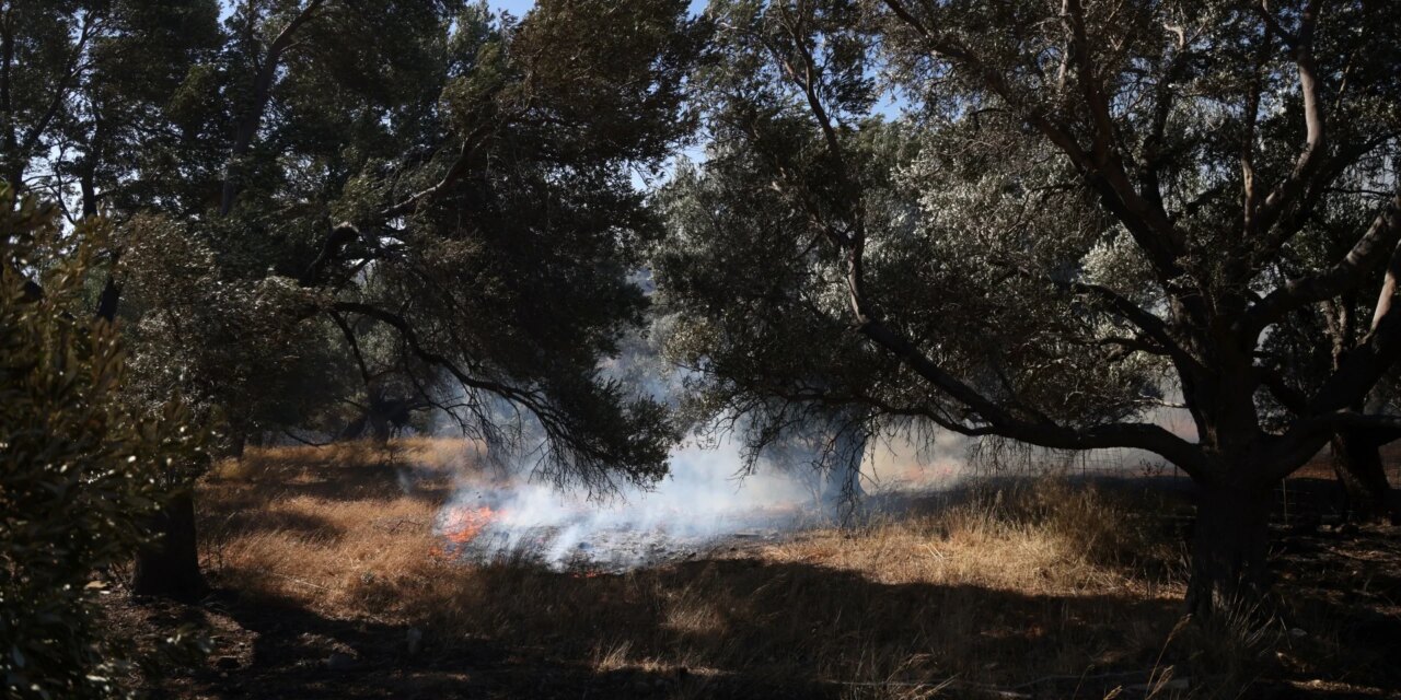 Στους 59 οι απεγκλωβισμένοι από την Πρέβελη – Νέα επιχείρηση μέσα σε ανέμους 8 μποφόρ