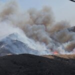 Ολονύχτια μάχη των πυροσβεστικών δυνάμεων στα πύρινα μέτωπα σε Ρέθυμνο, Πάρο, Άνδρο και Κάλυμνο