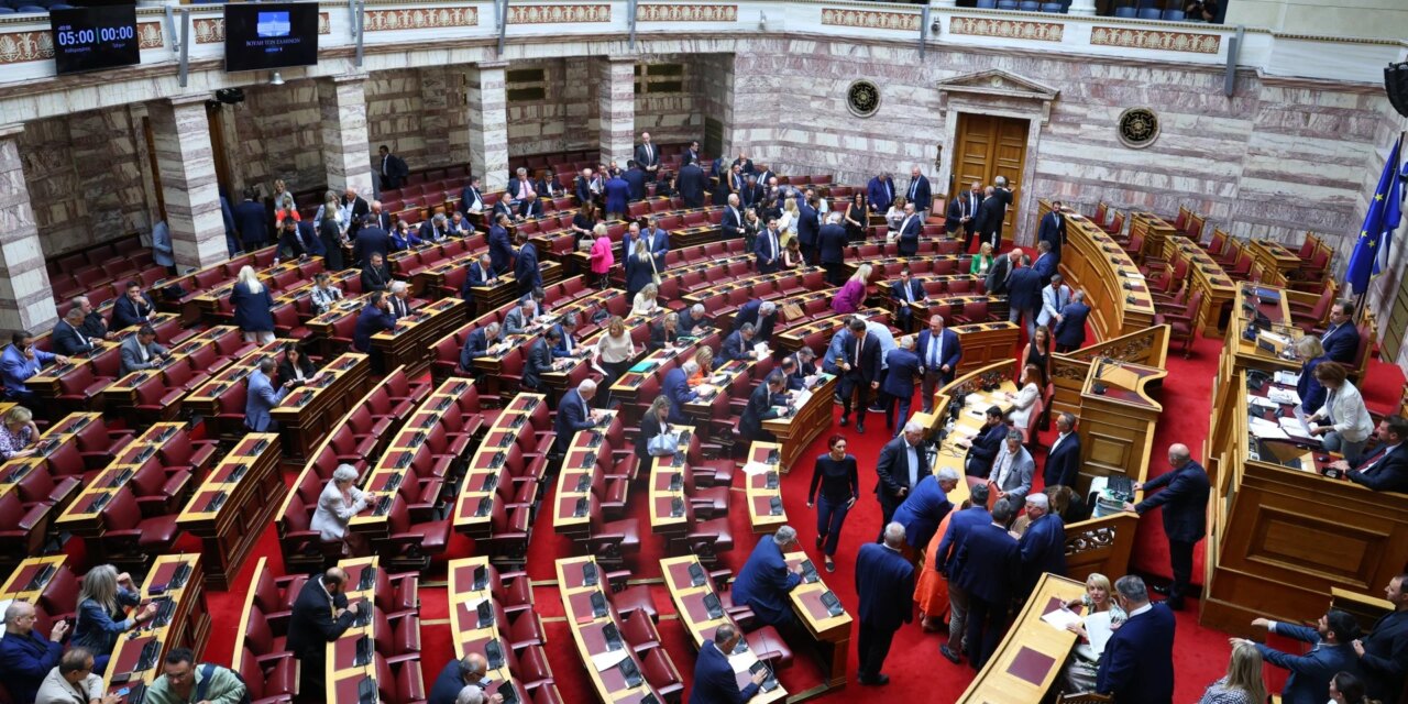 Μετέτρεψε το κόμμα του σε κόμμα διαμαρτυρίας