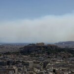Πυρκαγιές στη Βοιωτία: Ο Αττικός ουρανός δεν έμεινε άθικτος