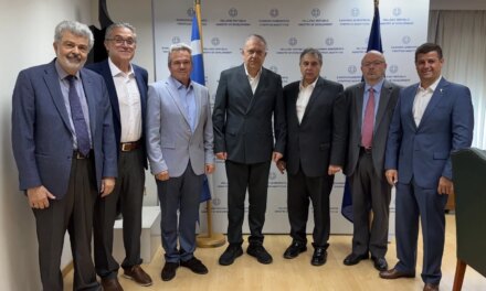 Συνάντηση συνεργασίας με τον υπουργό Ανάπτυξης ενόψει ΔΕΘ