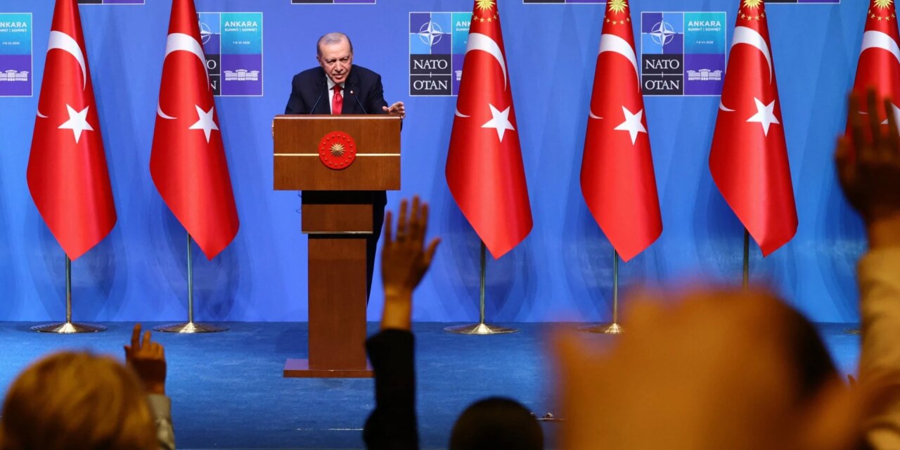Ο Ερντογάν πυρπολεί τα «ήρεμα νερά» ανακηρύσσοντας δύο εθνικά θαλάσσια πάρκα