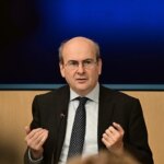 Στον κάλαθο των αχρήστων οι αμφισβητήσεις για το καλώδιο της ηλεκτρικής διασύνδεσης Ελλάδας-Κύπρου
