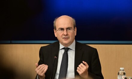 Στον κάλαθο των αχρήστων οι αμφισβητήσεις για το καλώδιο της ηλεκτρικής διασύνδεσης Ελλάδας-Κύπρου