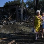 Ρωσικό σφυροκόπημα με 9 νεκρούς στην Ουκρανία