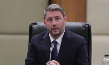 Το μήνυμα της σημερινής ημέρας είναι να στεκόμαστε ο ένας δίπλα στον άλλον