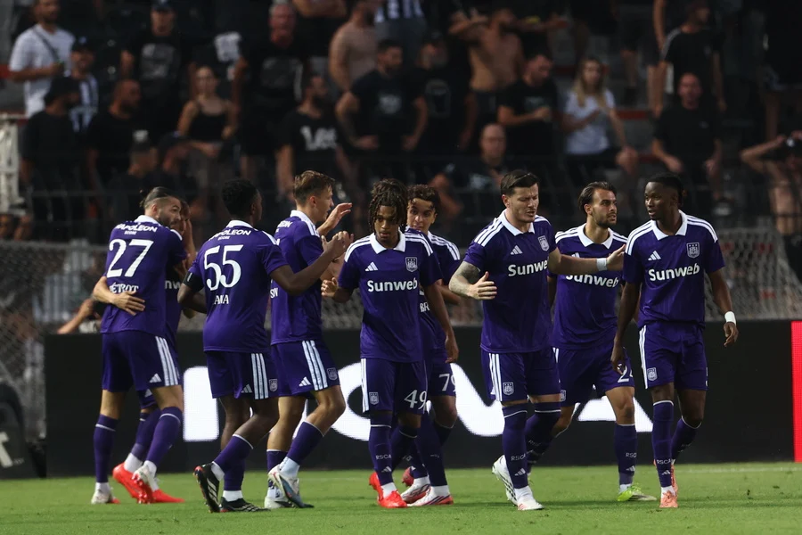 «Λύτρωση» για την Άντερλεχτ στις καθυστερήσεις πριν τον ΠΑΟΚ
