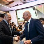 Στη Παναγιά της Τήνου η εξωτερική πολιτική…