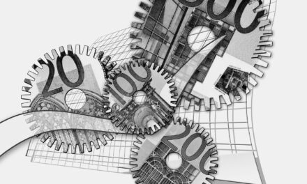 Υπερπλεόνασμα 2025 και κόκκινα στεγαστικά δάνεια