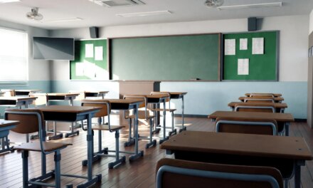 Σχολεία: Τι «φέρνει» το πολλαπλό βιβλίο