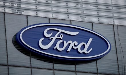 Η τιμή του νέου ηλεκτρικού φορτηγού Fathom της Ford θα ξεκινά από περίπου 28.000 δολάρια