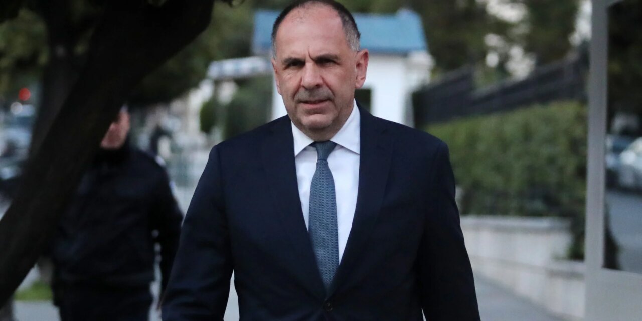 Τηλεφωνική επικοινωνία με τον Ιρανό υπουργό Εξωτερικών