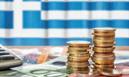 Τα δύο μέτωπα στην οικονομία: Οι μειώσεις φόρων και η μάχη κατά της ακρίβειας