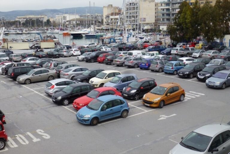 ΑΑΔΕ: Πρόστιμο 1,32 εκατ. ευρώ σε επιχείρηση – Νοίκιαζε 132 αυτοκίνητα που είχε δηλώσει σε ακινησία