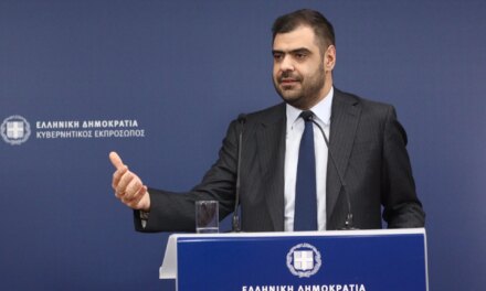 Ο τελευταίος που μπορεί να μιλήσει για φόρους είναι ο κ. Τσίπρας
