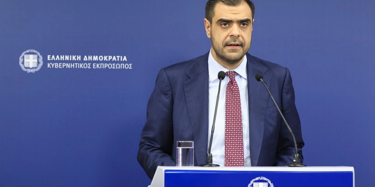 Η συλλογική μνήμη δεν σβήνει τόσο εύκολα όσο εκείνος πιστεύει