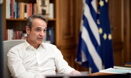 Αντισυμβατικός πολιτικός ο Στέφανος Μάνος, με θέσεις που πολλές φορές προπορευόταν της εποχής του