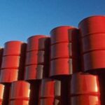 Πετρέλαιο: Κάτω από τα 80 δολάρια το Brent εν μέσω προσδοκιών για ομαλοποίηση στο Ορμούζ