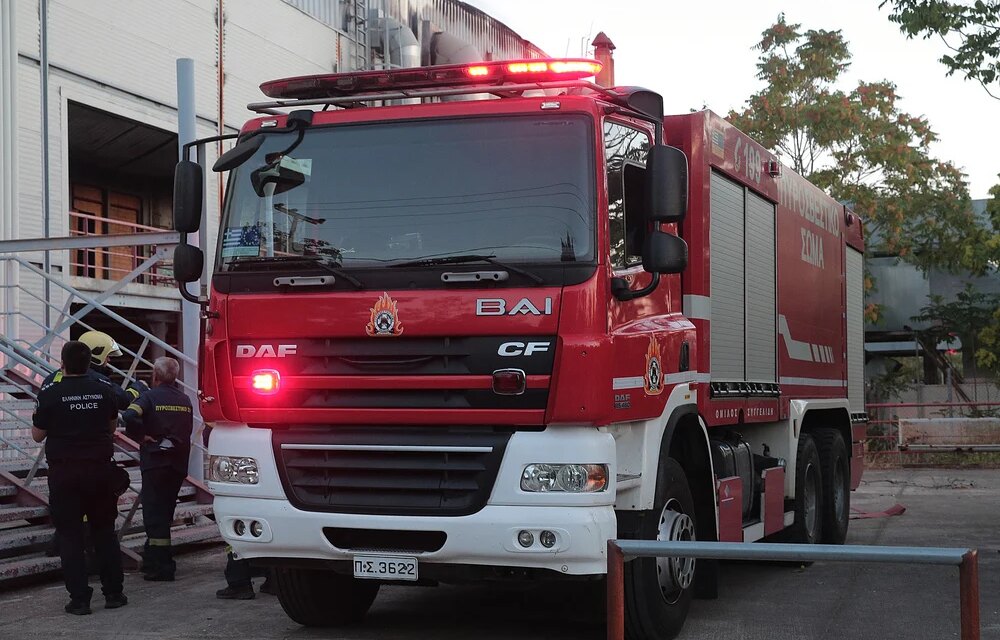 Δύο συλλήψεις για πυρκαγιές σε Σκύρο και Λακωνία – Σε εξέλιξη η μεγάλη φωτιά στο νησί