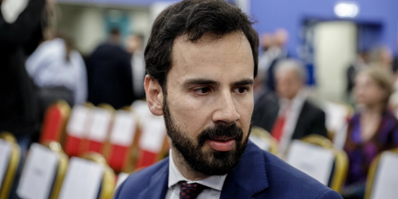 «Τα μόνα συμφέροντα με τα οποία συγκρούστηκε, ήταν της μεσαίας τάξης