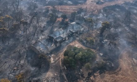 Πυρκαγιές: Ποιοι δρόμοι είναι κλειστοί στη Δυτική Αττική