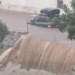 Το καλοκαιρινό μπουρίνι έγινε εφιάλτης – Χείμαρροι οι δρόμοι, ζημιές σε σπίτια και καταλύματα