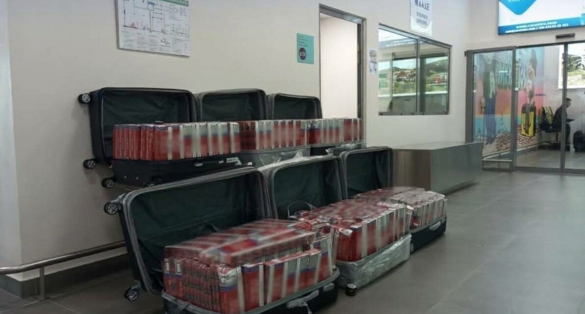 ΑΑΔΕ: Κατασχέθηκαν 120.000 λαθραία τσιγάρα και 4,5 κιλά καπνού ναργιλέ στη Μύκονο