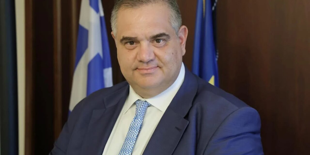 Χωρίς «εισοδηματικό κόφτη» η πολιτογράφηση – Τι αλλάζει στην αξιολόγηση των αιτήσεων