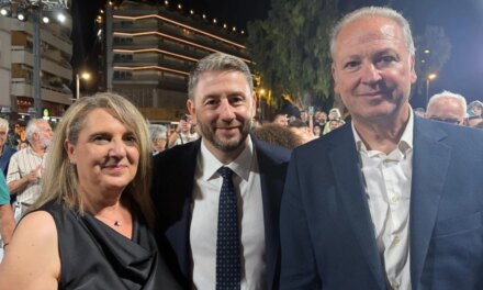 Στο ΠΑΣΟΚ οι πρώην βουλευτές του ΣΥΡΙΖΑ Τελιγιορίδου και Αβραμάκης: Συναντήθηκαν με τον Νίκο Ανδρουλάκη