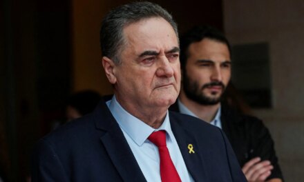 «Δεν πρόκειται να αποχωρήσουμε» από τη νότια Συρία