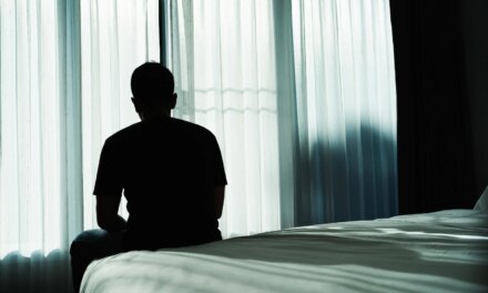 Αυτοκτονίες στην ΕΕ: Ελλάδα και Κύπρος με τους χαμηλότερους δείκτες – Πού καταγράφονται οι περισσότερες, το χάσμα ανδρών