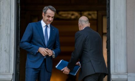 Ούτε ΕΝΑ ευρώ ,ούτε ΜΙΑ λέξη για τους στρατιωτικούς από τον πρωθυπουργό στη ΔΕΘ!