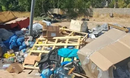 Σε κατάσταση έκτακτης ανάγκης η νότια Κέρκυρα λόγω σκουπιδιών