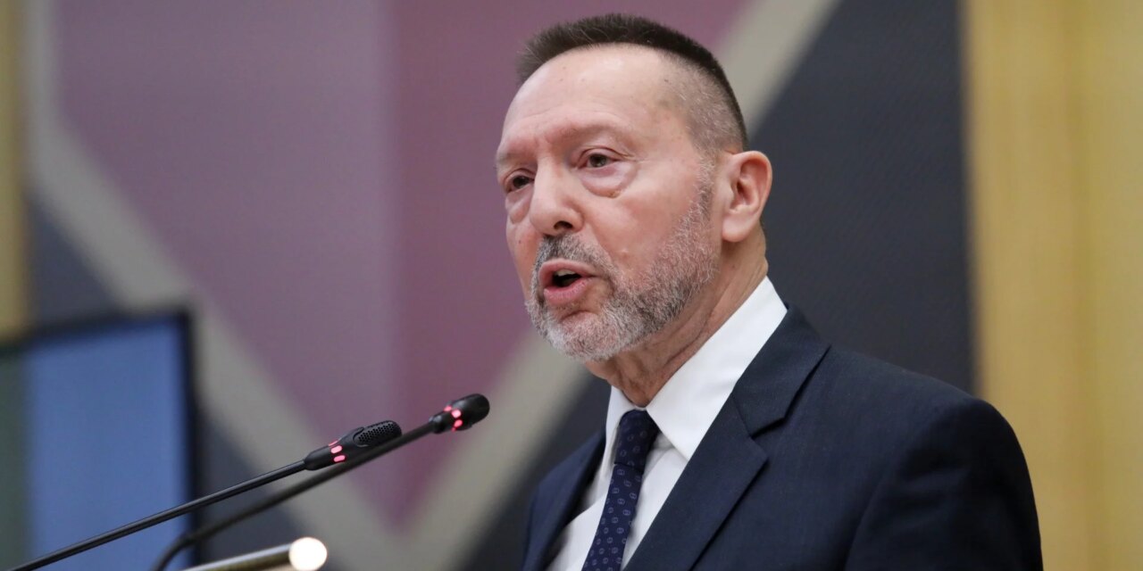 Η Ελλάδα πλησιάζει την αξιολόγηση Α, αλλά χρειάζεται ισχυρότερους θεσμούς