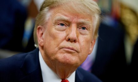 Τραμπ στο Fox News: Οι Χούθι δέχθηκαν να μην επιτεθούν στις ΗΠΑ