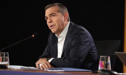 Η απάντηση του Αλέξη Τσίπρα στη Ναυτεμπορική