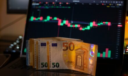 Απάτη-μαμούθ 40 εκατ. ευρώ με παράνομες επιστροφές φόρων – Ερευνώνται 46 πρόσωπα, με εταιρείες «φαντάσματα» και «αχυρανθρώπους»