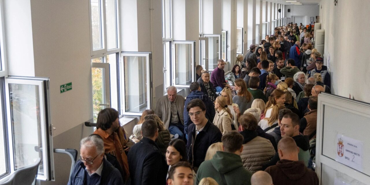 Σερβία: Νικήτρια των εκλογών η Φοιτητική Λίστα – Ο Βούτσιτς παραδέχτηκε την ήττα του