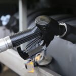 Καύσιμα: Στα υψηλότερα επίπεδα της 4ετίας η τιμή του φυσικού αερίου – Μικρή αποκλιμάκωση σε βενζίνη και ντίζελ