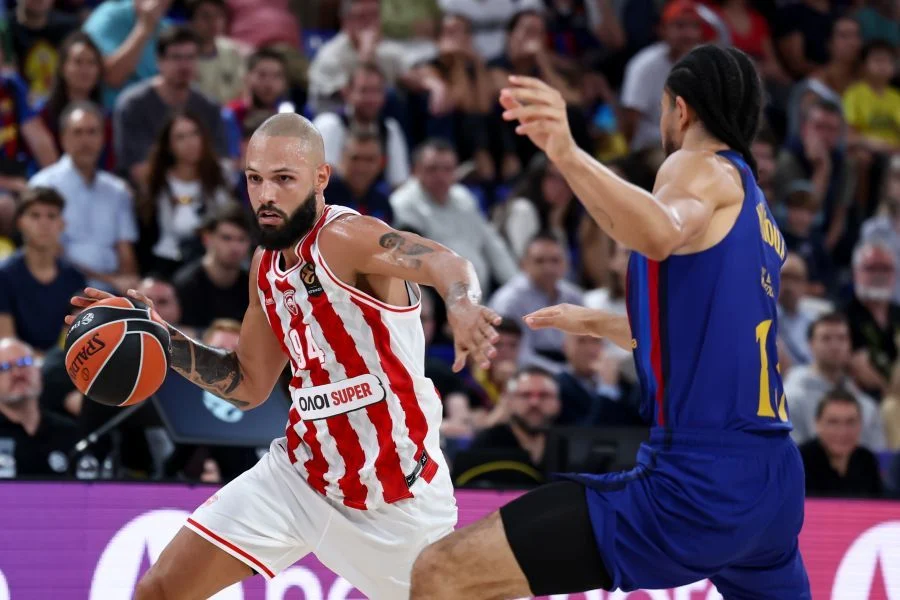 Το… χαβά του ο Ολυμπιακός, άλωσε και την Βαρκελώνη