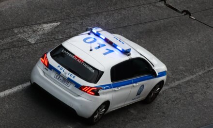 Εγνατία Οδός: Επεισοδιακή σύλληψη διακινητή μεταναστών – Προσπάθησε να διαφύγει, προσκρούοντας σε 2 περιπολικά