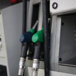 Στα 116 δολάρια το Brent και διπλάσια η χονδρική τιμή του ρεύματος – Με ανατιμήσεις κλείνει ο Οκτώβριος