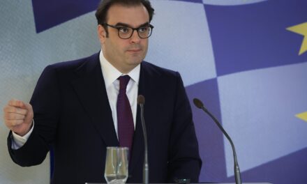 Πιερρακάκης στο CNN: Ευελιξία εντός του δημοσιονομικού πλαισίου για τη στήριξη των πολιτών, «όχι περισσότερες δαπάνες, αλλά διαφορετικές»